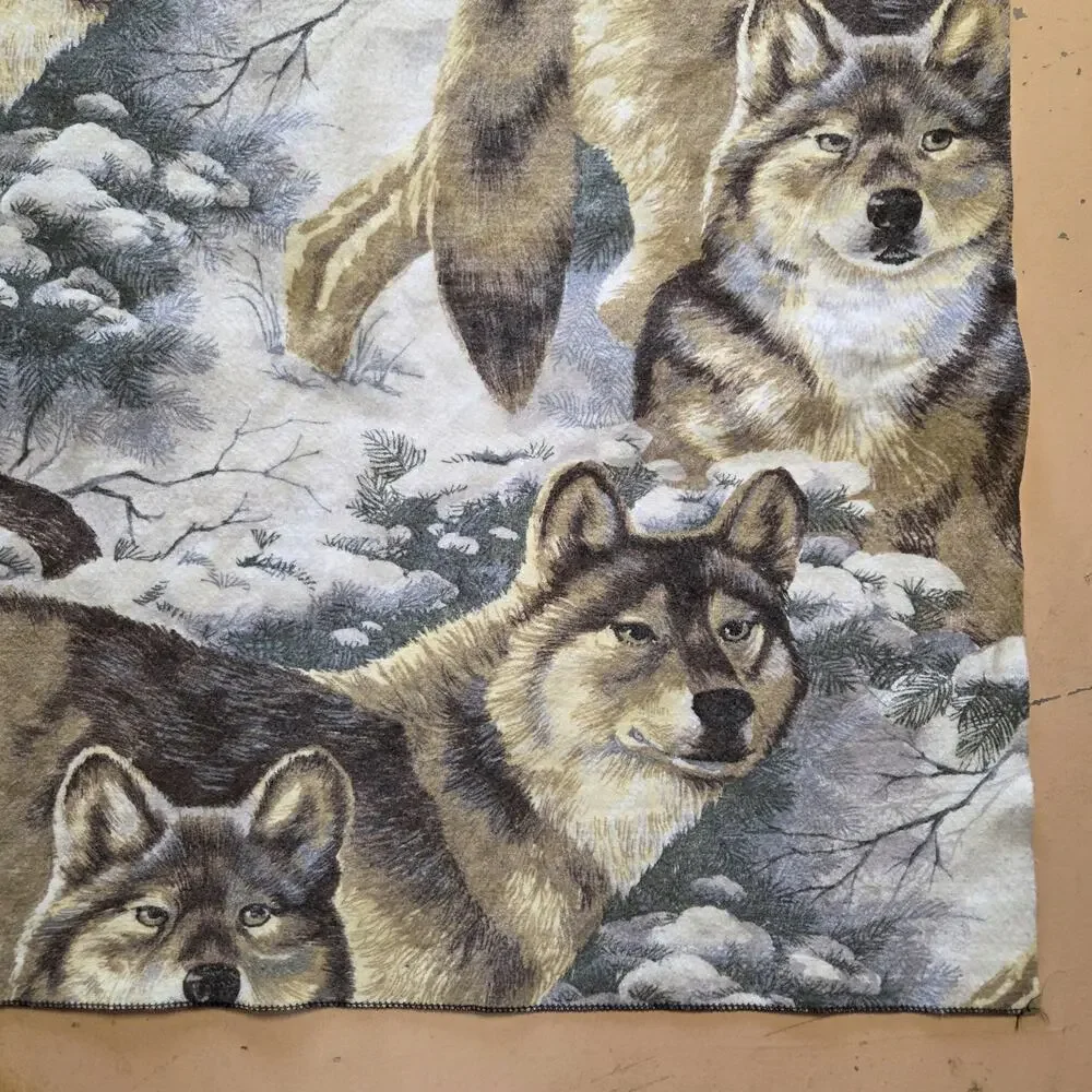Vintage 1980s Blanket Owen Wolf Wolves Winter Woods Nylon Polyester USA Made